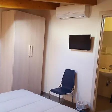 Da Mary Penzion Matera